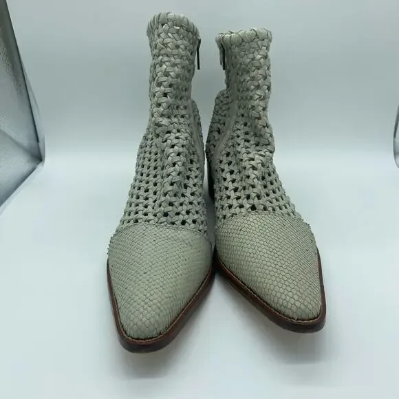Free People White Gray In The Loop Woven Ankle Boots Women's size 41 / 10.5 - Picture 3 of 12